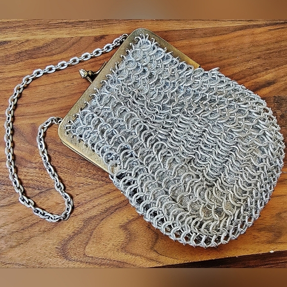 #Vintage #Bonwit #Teller #Magid Silver Chain Links Strap Evening Bag - Picture 2 of 7
